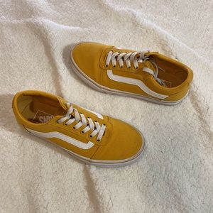 YELLOW VANS🌞